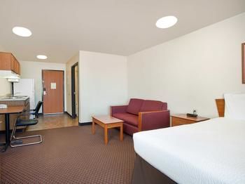 Woodspring Dallas Hotel Rockwall